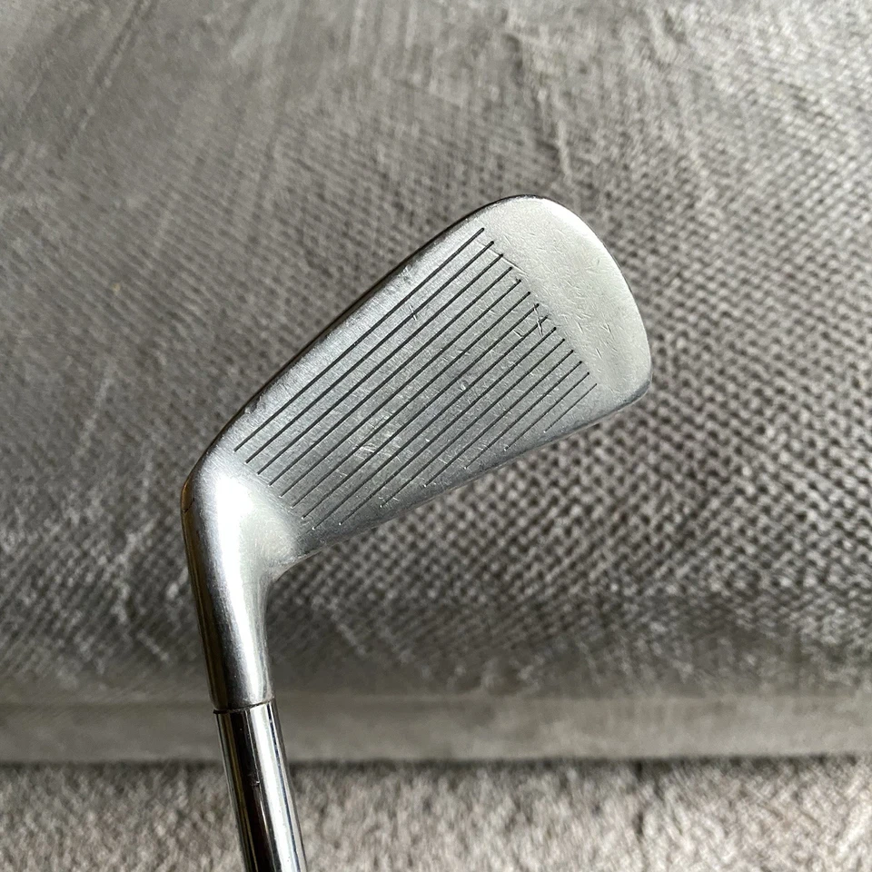 Spalding Executive 4 Iron LH TT Lite Jet Step Medium Steel 38" - Image 4 of 4