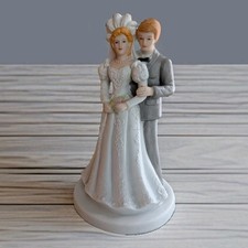 Vintage 1991 Porcelain Wedding Bride Groom Cake Topper Heirloom Traditions 6"