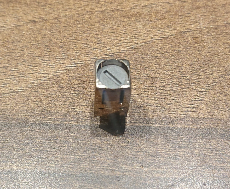 Coil Adjustable 455kHz TOKO 7MC-8128Z Quadrature FM, IF Trans. for MC3361/71/72 - Image 2 of 4