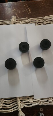 Set of 4 Feet for Pro-ject Debut Turntables, screws and washers included!!