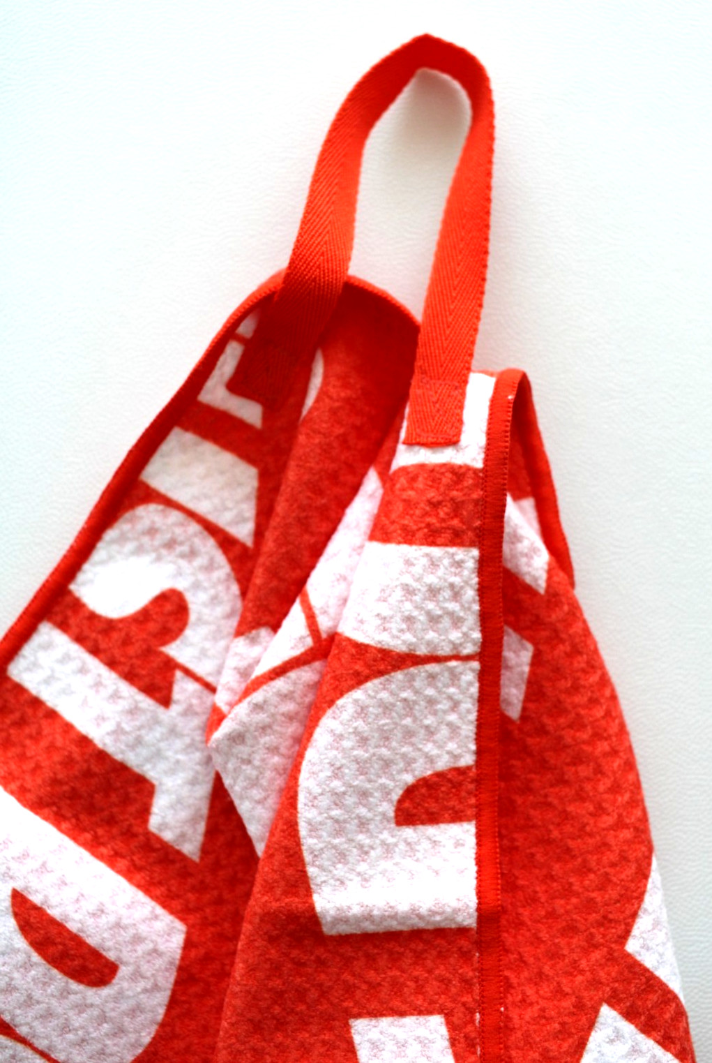 Nike Caddy Golf Towel 2.0 Graphic Team Orange/White