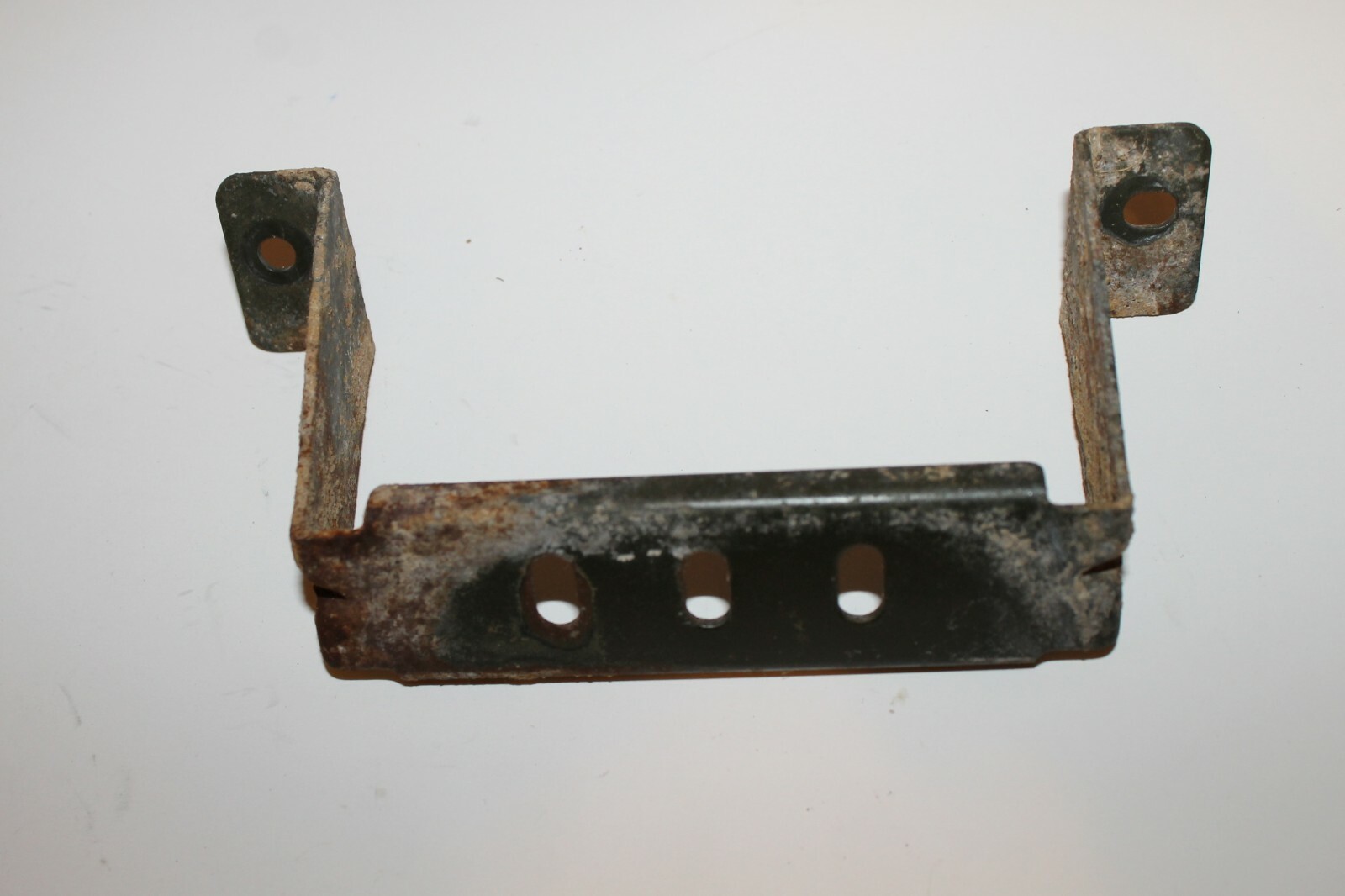 2000 2007 Yamaha TTR90 TTR 90 Rear Back Seat Bracket 5HN213910000