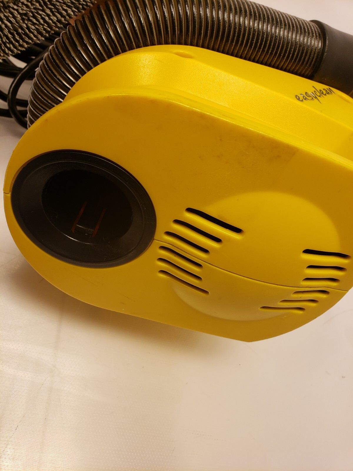 Eureka EasyClean Handheld Vacuum Cleaner Corded Model 71 NO CREVICE