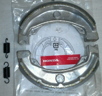 Rear Brake Shoes For Honda Recon/TRX250 ATV (1997-2022) - High Heat Resistant Set