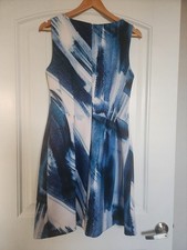 Vince Camuto Abstract Print Blue Sleeveless Fit and Flare Dress Stretch Size 8