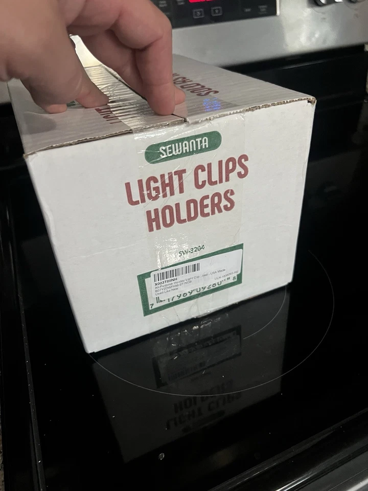 All-Purpose Holiday Light Clips Holders Christmas Outdoor- USA 400 Pcs. - Image 3 of 4