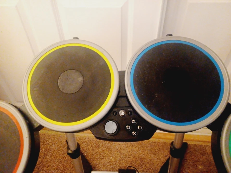 Rock Band 4 PS4 PS5 PlayStation 4  Wireless Bundle Guitar Drums TESTED WORKS! - Image 3 of 4