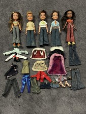 Vintage Bratz Doll Lot of 5  Clothes and Accessories