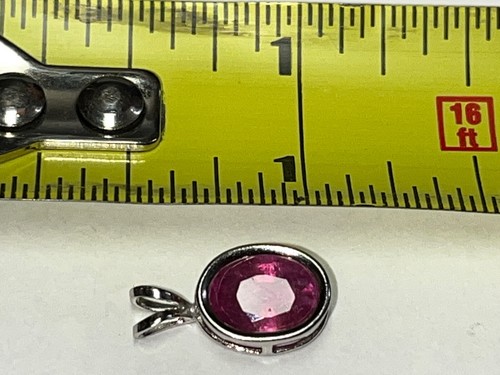 Ruby pendant 1.83ct 8x6mm set in sterling silver - Picture 8 of 11