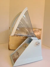 Vntg 60s Gadget Facial Steamer Lady Schick Facial Beautifying Mist Original Box 