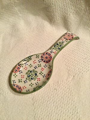 Pfaltzgraff Spoon Rest raised floral design 10 x 3.5  EUC