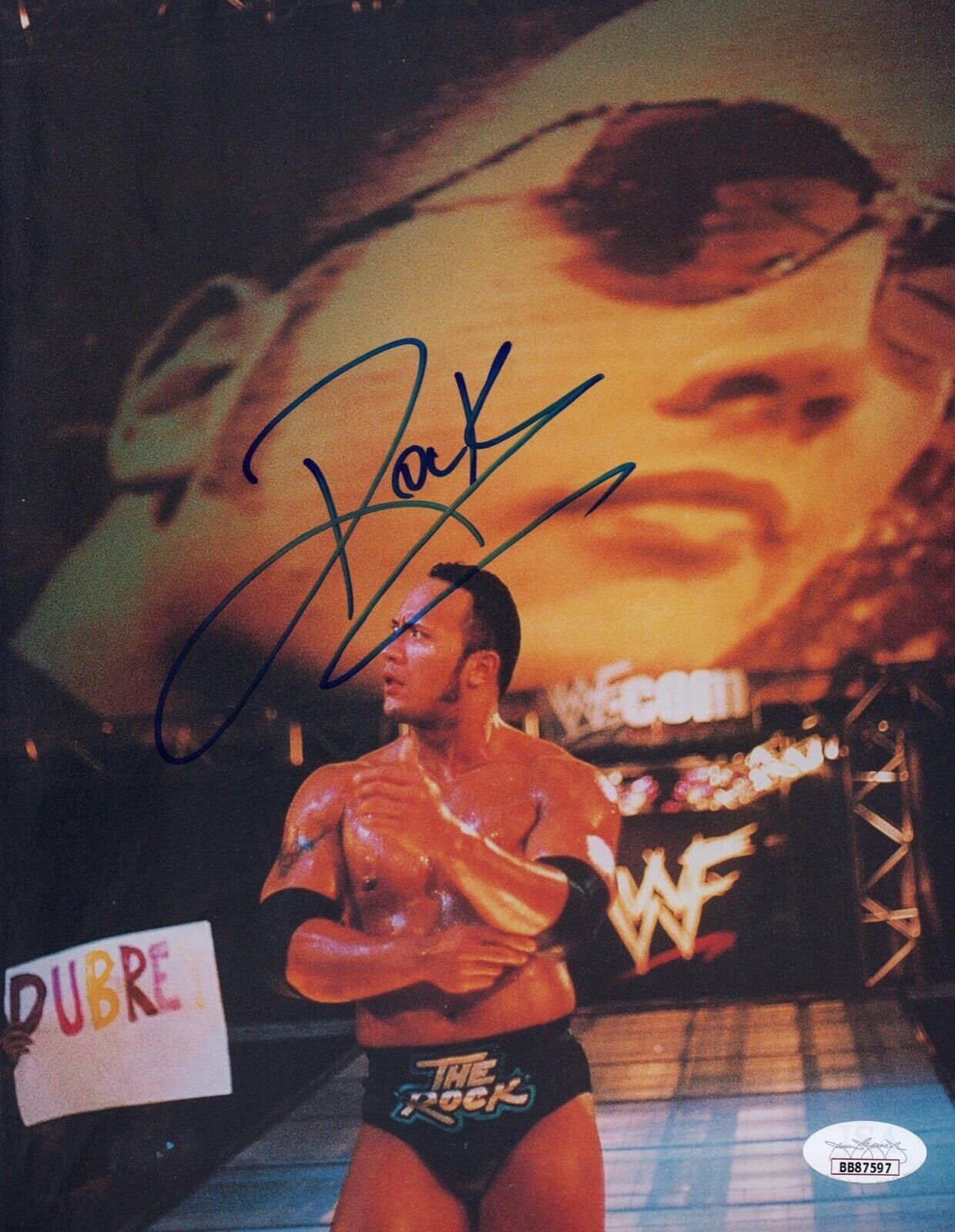 WWE THE ROCK SIGNED THE PEOPLE'S EYEBROW 8X10 PHOTO