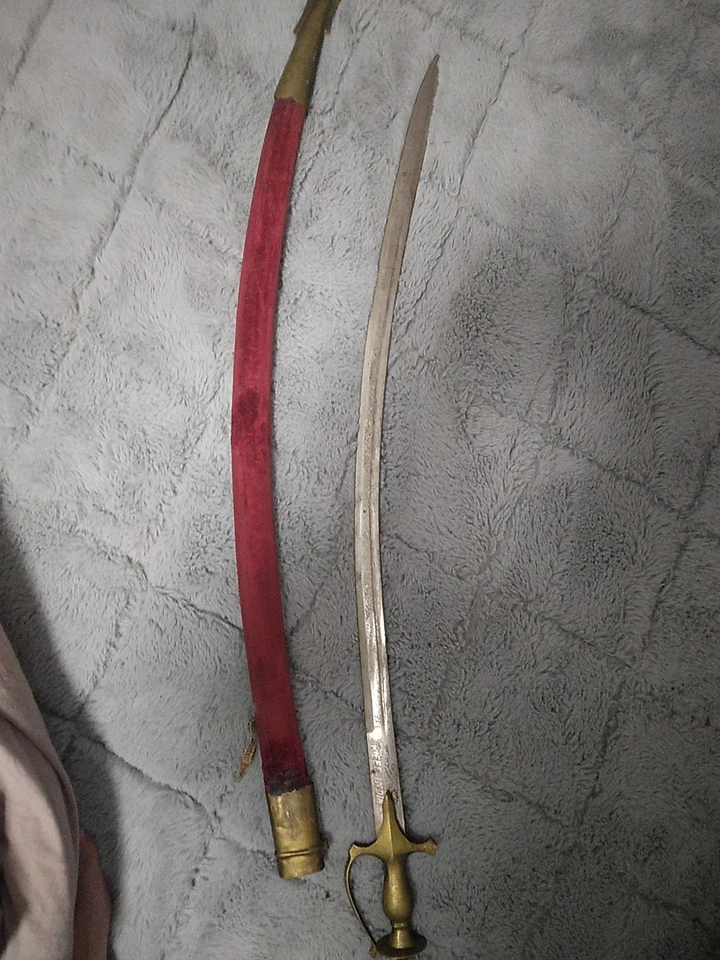 Vintage Sword Made in India Persian Red Velvet Sheath 36” Blade Antique Rare - Image 2 of 4