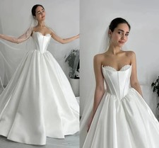 2026 Elegant Satin Pearls Wedding Dresses Sweetheart Corset Formal Bridal Gowns