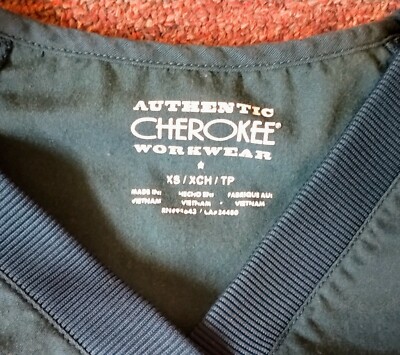 Authentic Scrubs Cherokee XS Rn# 93643 VNeck Top Shirt MEDICAL