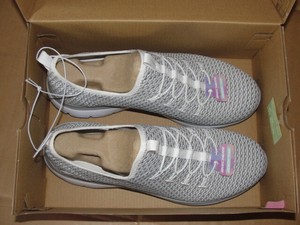 skechers ladies bungee sneaker
