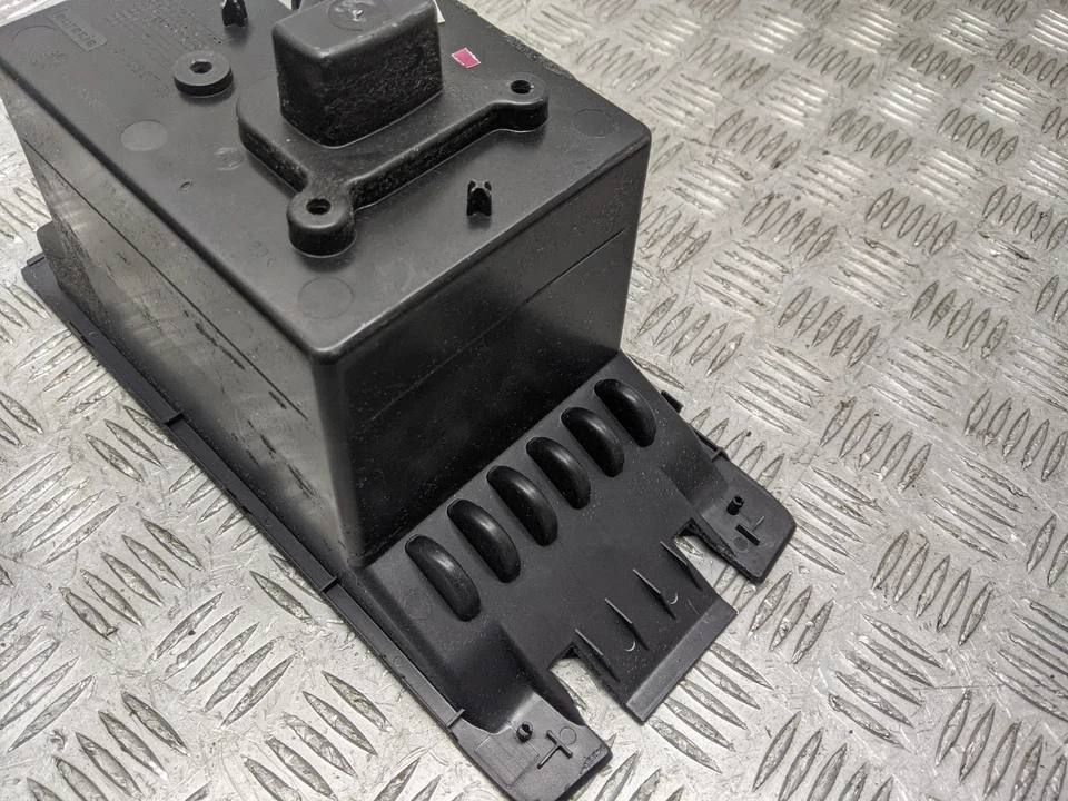 PEUGEOT 407 GT MK1 CUPÉ 2 PUERTAS 2006 CONSOLA CENTRAL CAJA Foto 4 de 4