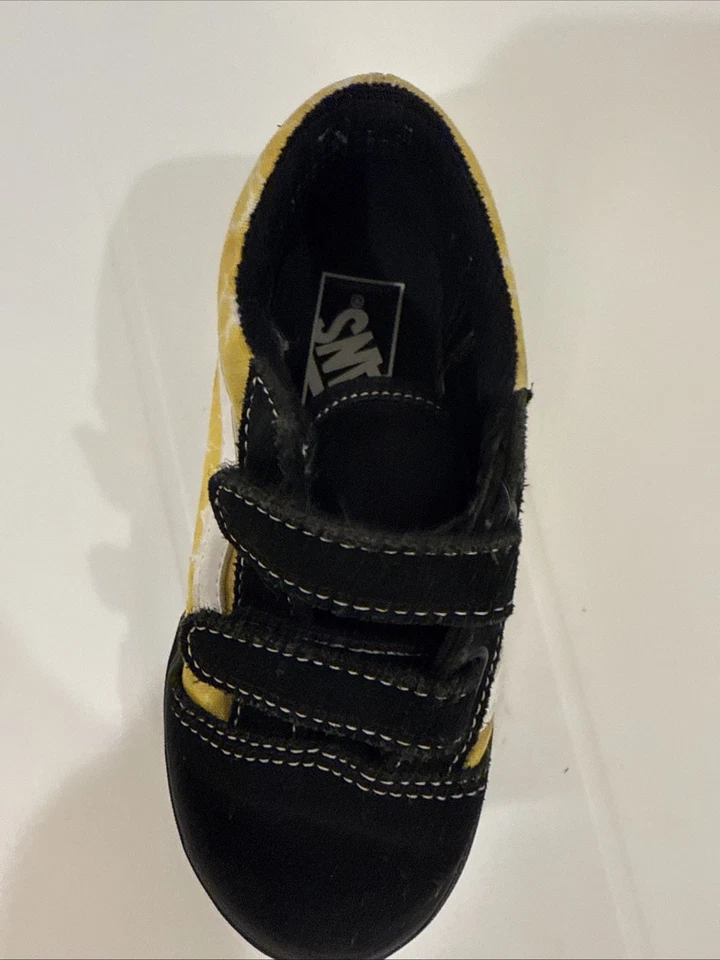 VANS Black/Yellow Kids 9c Old Skool Sneakers Low Top Hook And Loop Closure - Image 3 of 4