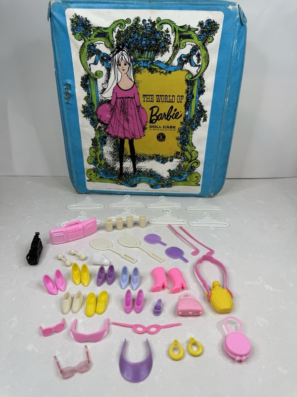 Vtg BARBIE Doll Case & Accessories Lot - Shoes High Heels Earrings Hangers Purse
