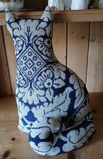 Primitive Cottage Country Cat Pillow Farmhouse Decor.