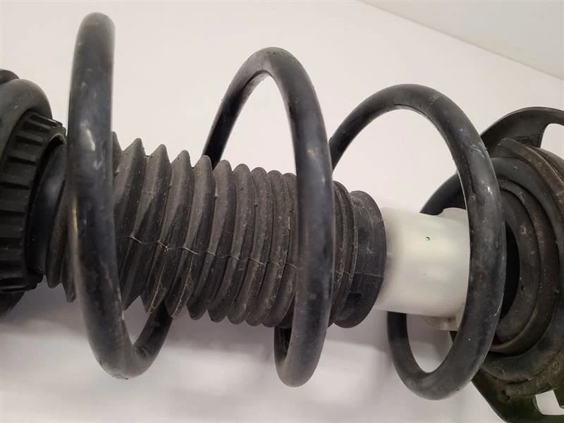 2017 2018 MAZDA 3 Passenger Right Strut Front RH BABF34700 17-18 - Image 2 of 4