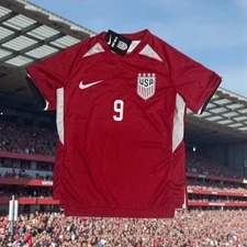 NIKE Girls JERSEY, Mia Hamm NUMBER 9, SIZE YOUTH SMALL, New/tag, RED COLOR