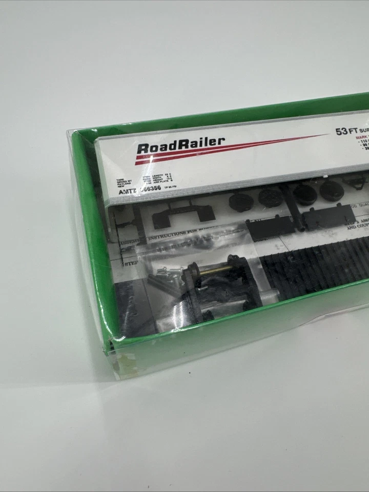 HO BOWSER 55703 53' SMOOTH WALL ROADRAILER KIT SUPER WEDGE AMTRAK AMTZ # 666356 - Image 2 of 4