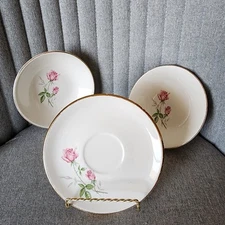 Vintage  1950s Homer Laughlin HLC3656 Pink Floral Saucer And 2 Bowls