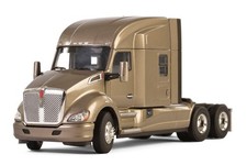 WSI 33-2028 1/50 Kenworth T680 6x4 Sleeper, Silver Cab Only