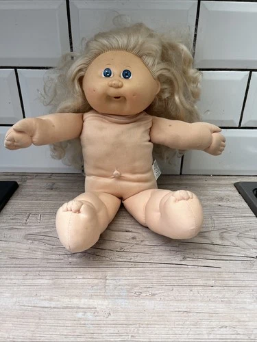 1989 BLONDE HAIR CABBAGE PATCH DOLL