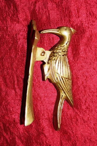 Handicraft Bird Design Doorbell Brass Golden Woodpecker Bird Door Knocker UR25 - Picture 6 of 8