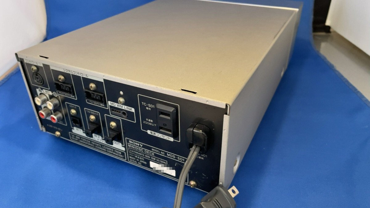 その他 SONY MINI DISC DECK MDS-DL1 Sony MDS-DL1 Mini Disc Deck Used, Tested, with scratches and