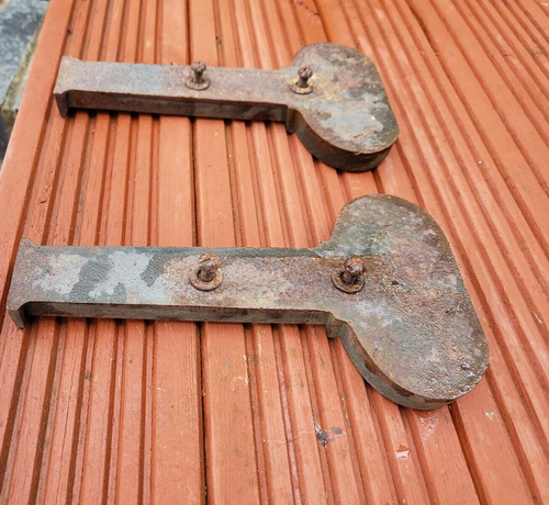 Cast Iron Fire Dogs Andirons - Picture 3 of 3
