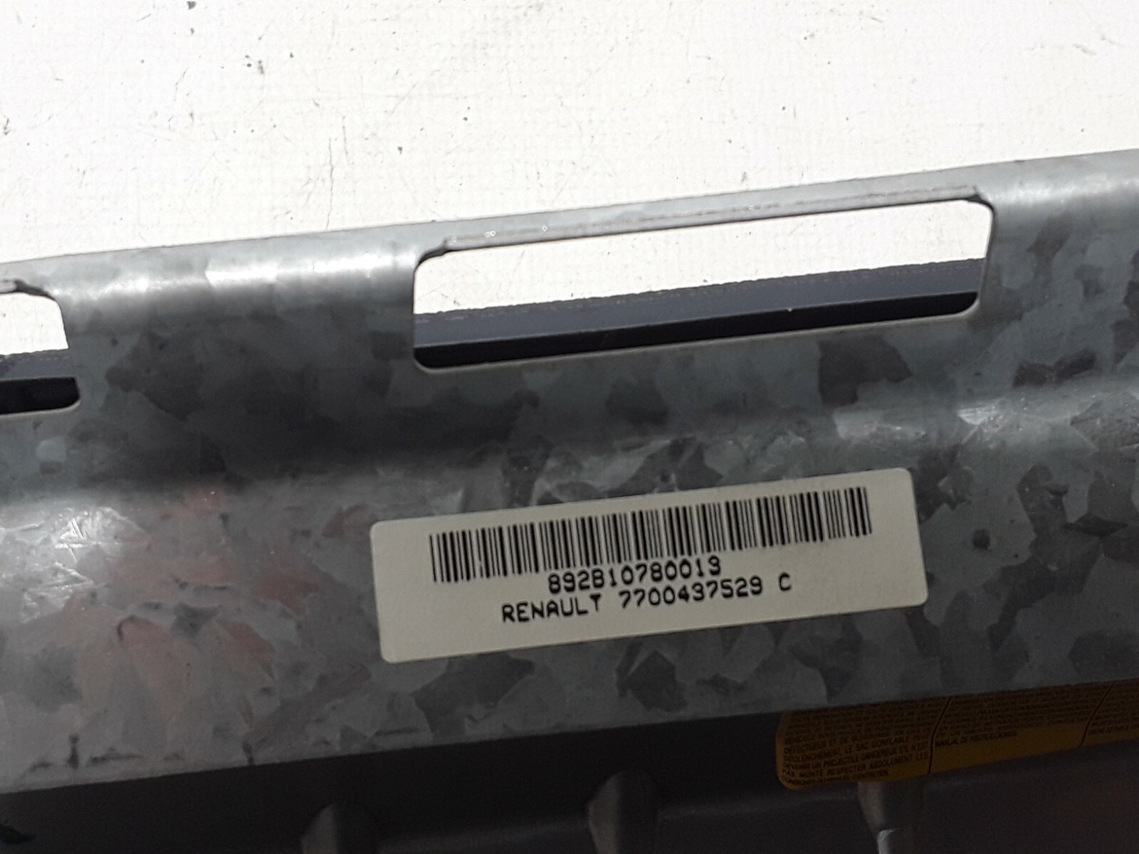 2001 Renault CLIO Passenger Side Dashboard Airbag 7700437529 for 