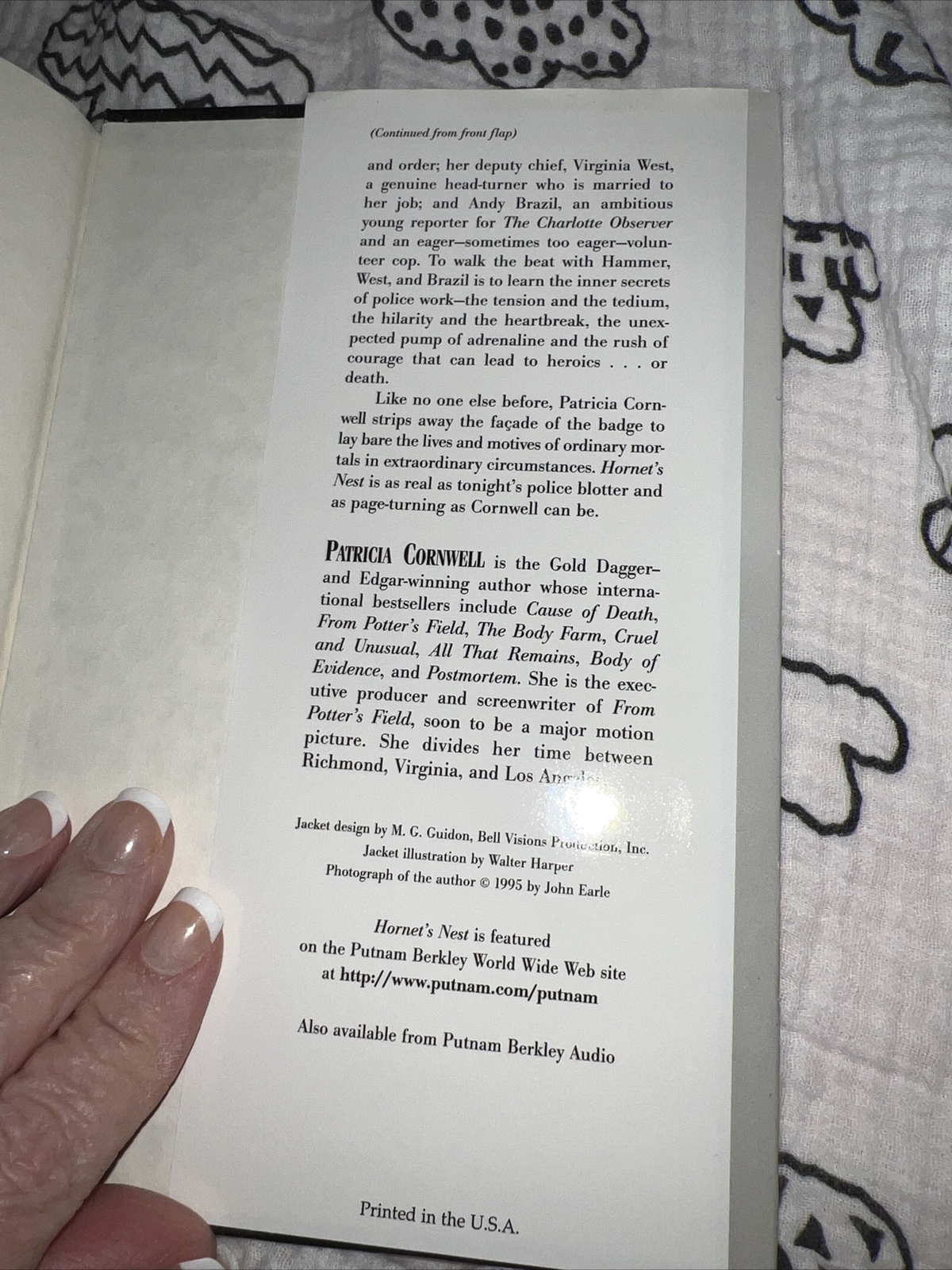 Hornet's Nest 1996  - 0399142282, Hardcover, Patricia Cornwell, Like New 1997