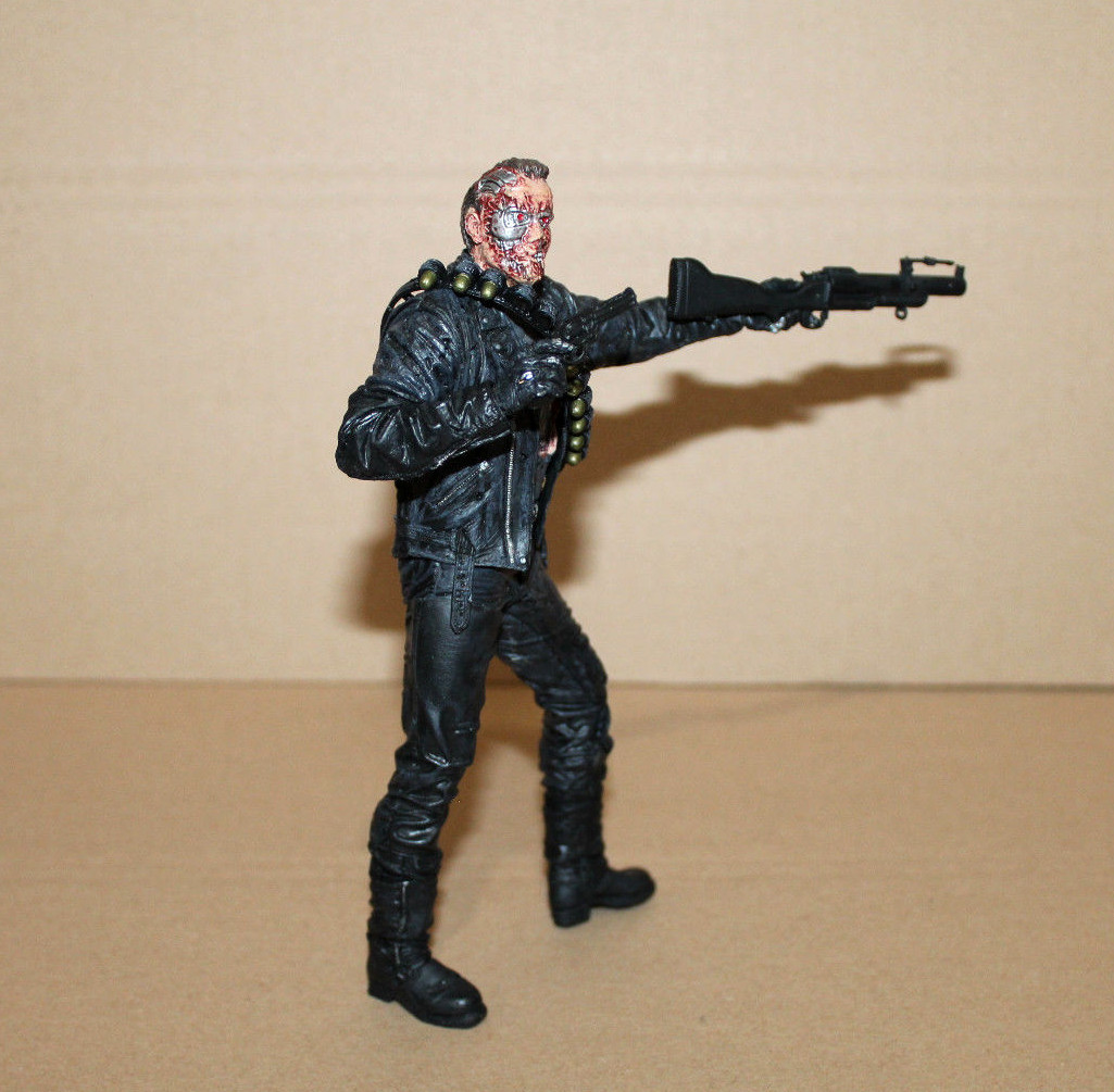 McFarlane Movie Maniacs T-800 Terminator 2 Serie 4 Arnold Action
