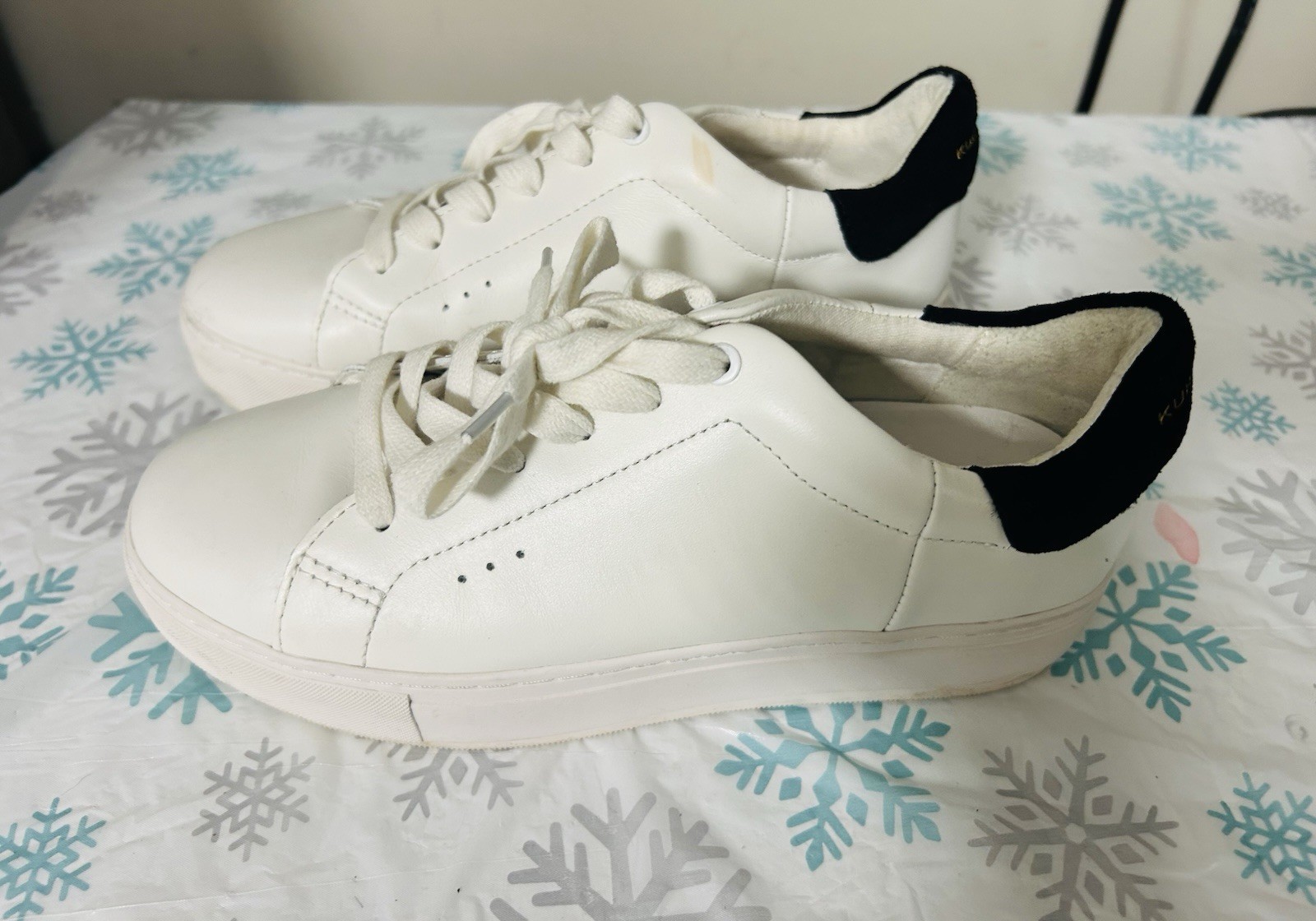 White Platform Tennis Shoe Women’s Size 8