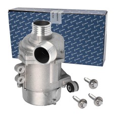 Pompe à eau BMW 545