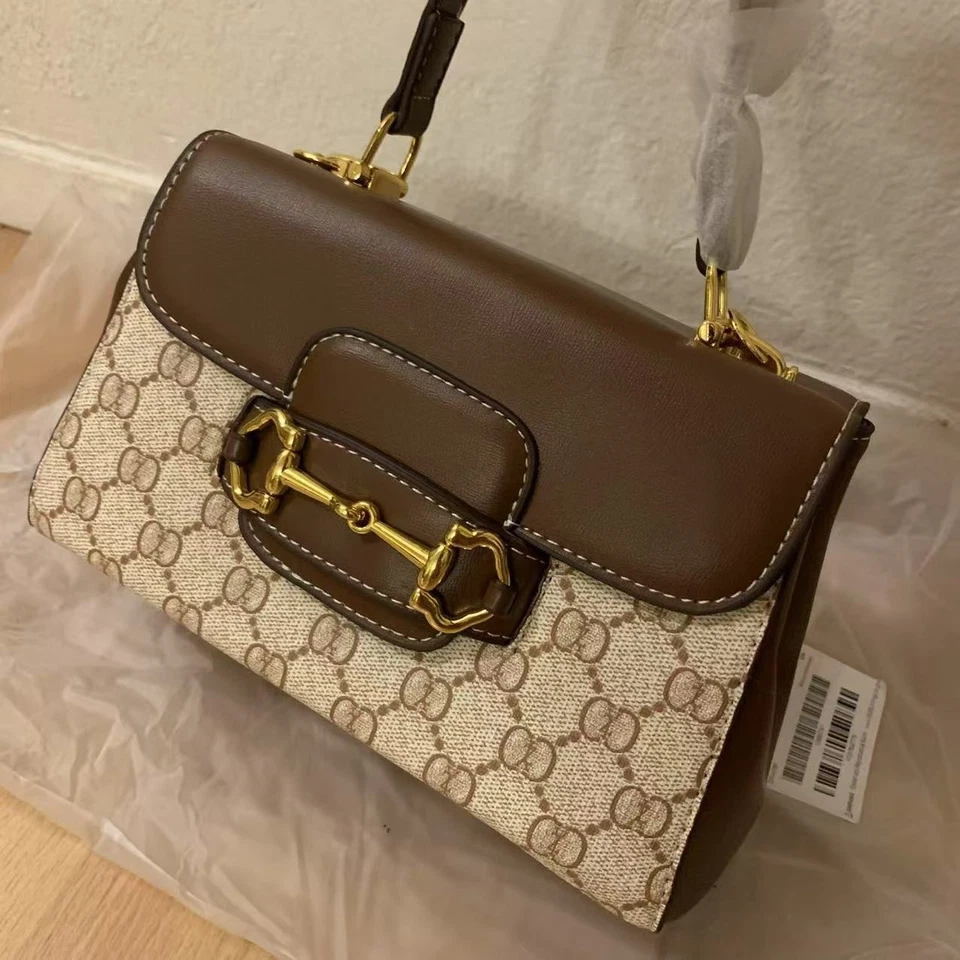 FashionNOVA Saddle bag horse buckle handbag new niche western-style vintage - Image 4 of 4