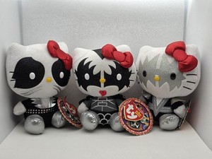 Hello Kitty Kiss | eBay