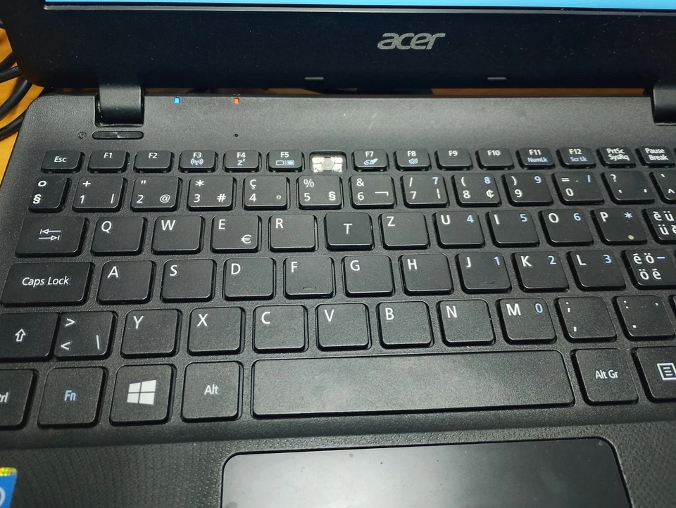 computer portatile acer - Immagine 2 di 4