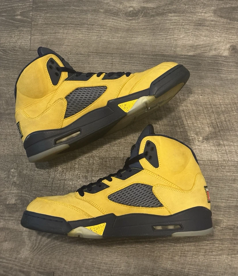 Air Jordan 5 Retro SP Michigan - Talla 11.5 Foto 2 de 4