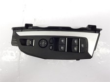 2018-2021 G02 BMW X4 FRONT ELECTRIC WINDOW SWITCH RH DRIVER SIDE 6832729