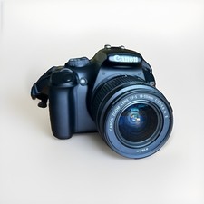 Canon EOS Rebel T3 with lens, carrying case, and neck-strap READ DESCRIPTION 