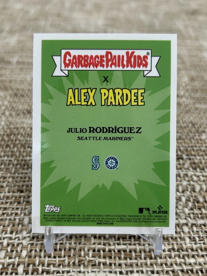 2022 Topps MLB x GPK HAULIN’ JULIO Julio Rodríguez GREEN RAINBOW FOIL ROOKIE /75 - Image 2 of 2