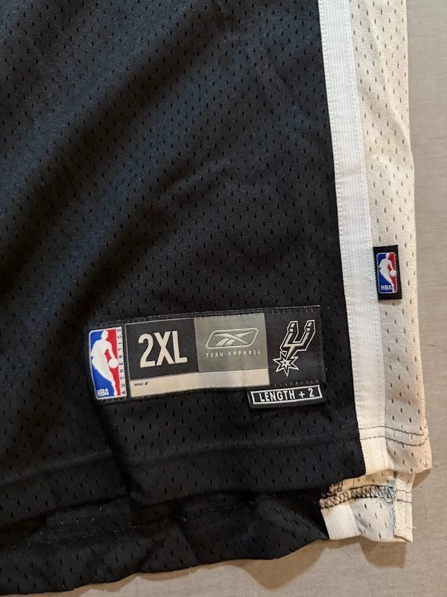 San Antonio Spurs Manu Ginobili #20 Reebok Jersey Mens 2XL Black Sleeveless. - Image 3 of 4