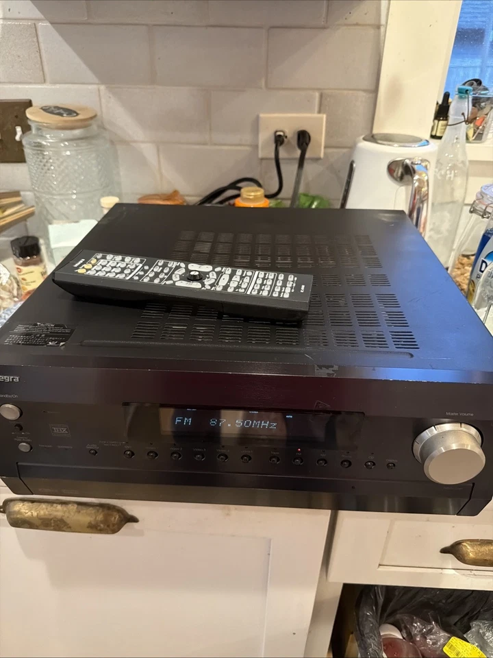 Integra DTR-8.2 - 7 x 110 W A/V Surround Receiver, 7.1 THX - Guter Zustand LESEN