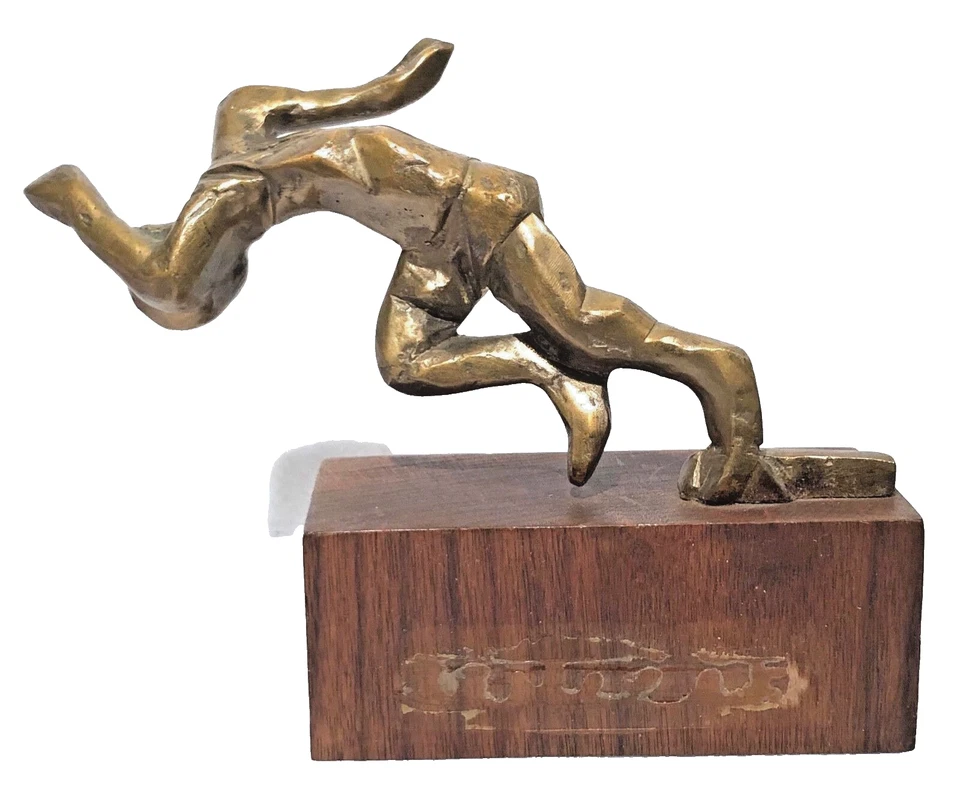 J R 1992 BRONCE BRUTALISTA ABSTRACTO MODERNISTA SPRINTER FIGURA ESCULTURA CORREDOR Foto 4 de 4