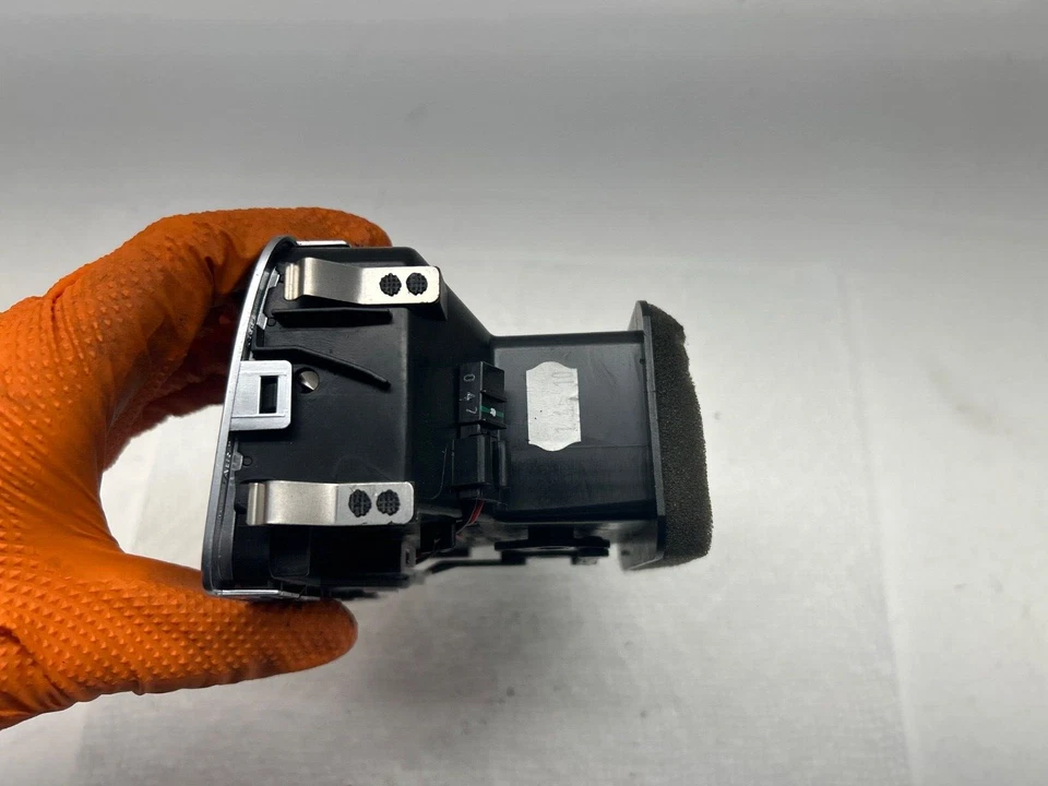 OEM REAR Center Console AIR VENT FOR 2007 2008 2009 2010 2011 AUDI S6 4F0819203C - Image 4 of 4