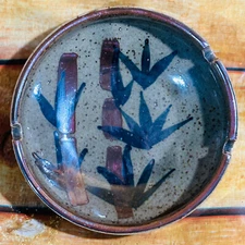 Vintage MCM Ceramic Ashtray Bamboo Design Ashtray 4 1/2 "  Unmarkled